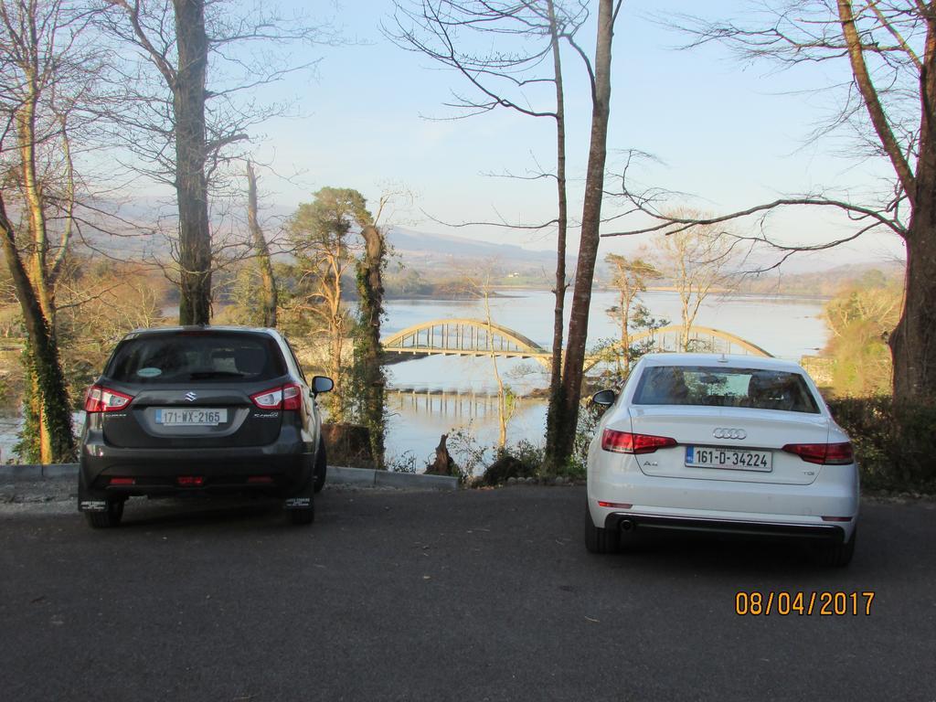 Watersedge Seaviews Hotell Kenmare Eksteriør bilde